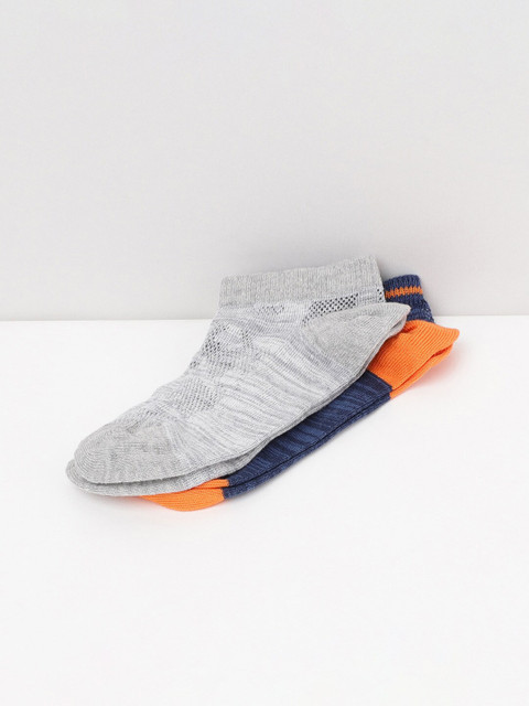 

max Boys Pack of 2 Assorted Ankle Length Socks