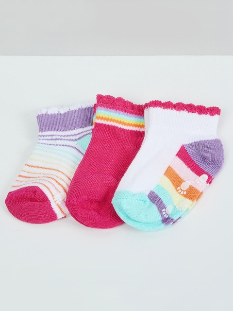 

max Girls Pack of 3 Assorted Ankle Length Socks