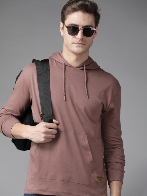 

Roadster Men Mauve Pure Cotton Solid Hooded T-shirt