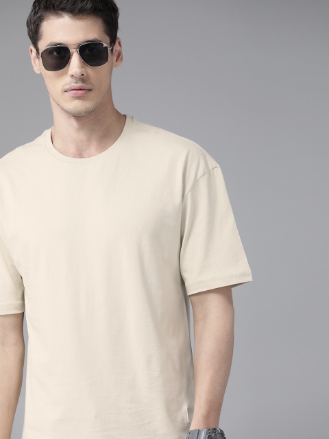 

Roadster Men Cream-Coloured Solid Pure Cotton T-shirt