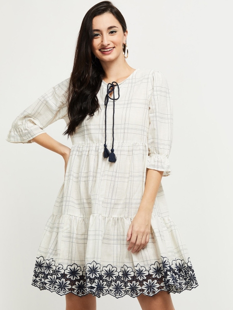 

max Cream-Coloured & Navy Blue Checked Tie-Up Neck Dress