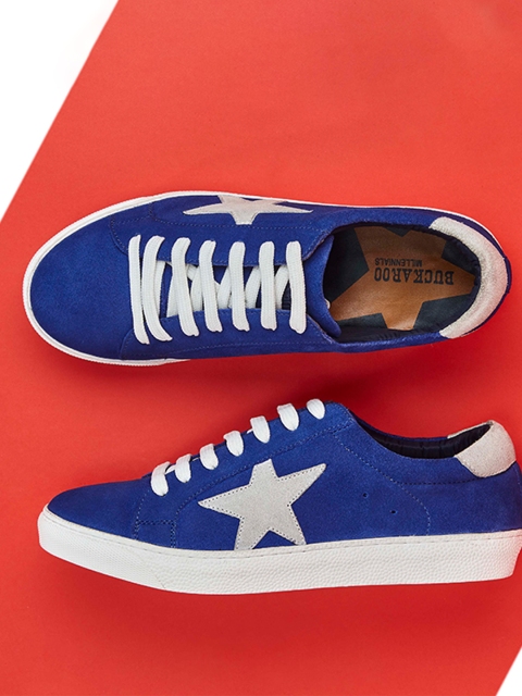 

Buckaroo Men Blue Perforations Suede Sneakers