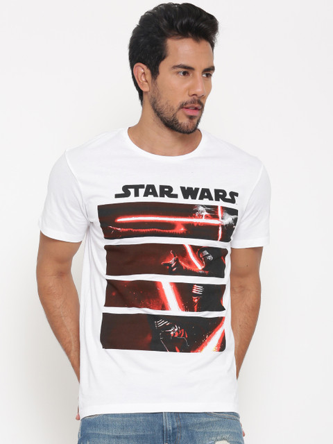 

Free Authority Men White Star Wars Printed T-shirt