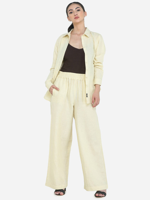 

DECHEN Women Cream-Coloured Shirt with Trousers