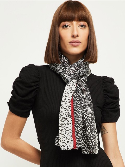 

max Women White & Red Printed Scarf