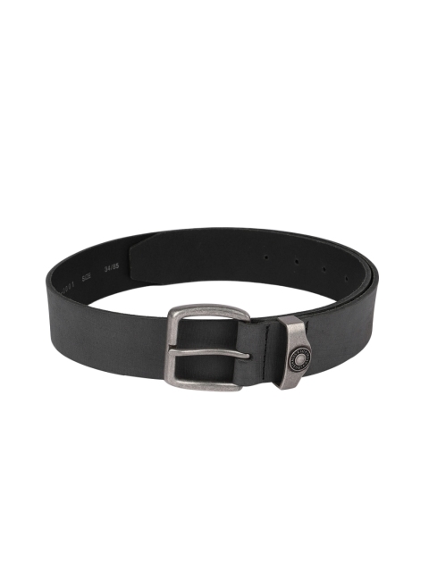 

Levis Men Black Leather Belt