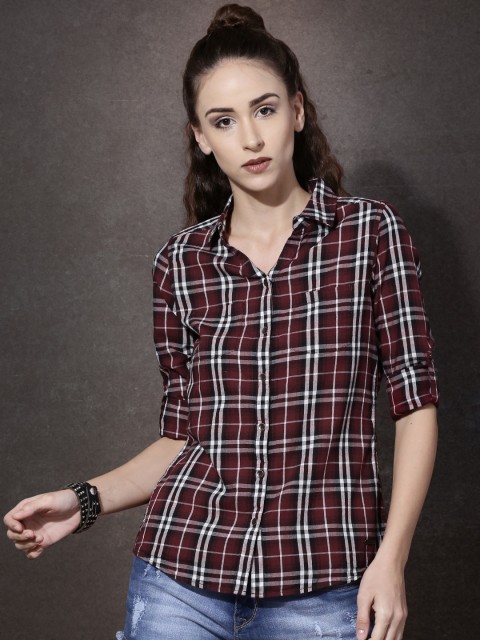 

Roadster Women Maroon & White Slim Fit Checked Casual Shirt