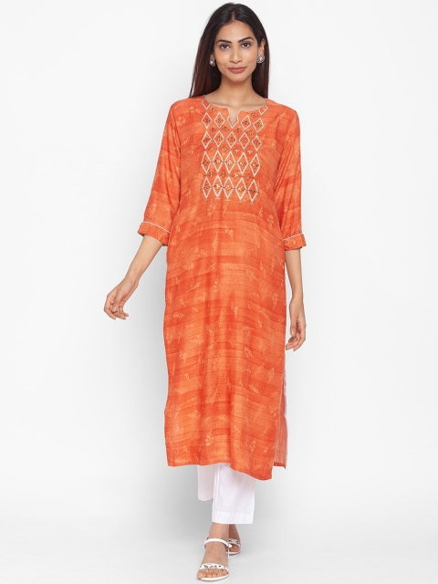 

ZOLA Women Rust Geometric Yoke Design Thread Work Kurta