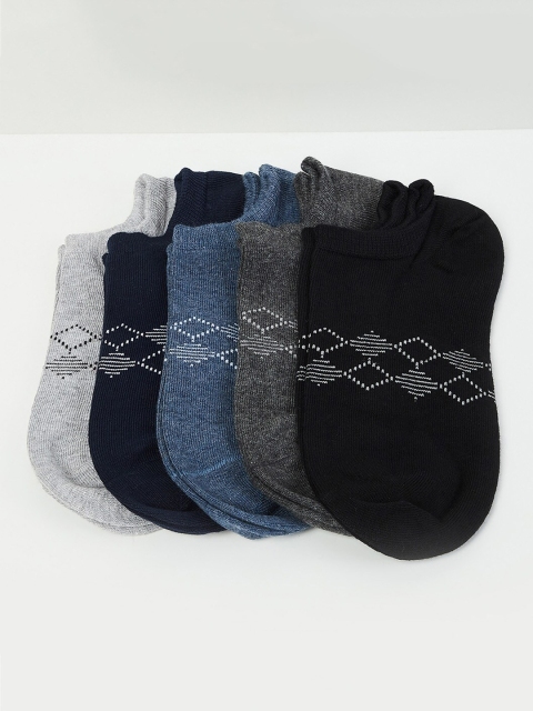 

max Men Pack of 5 Assorted Ankle-Length Socks, Multi