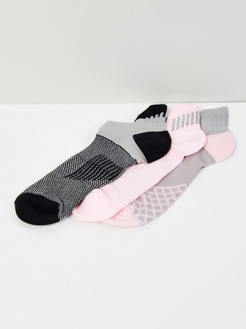 

max Men Multi Pack of 3 Ankle-Length Socks