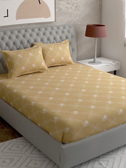 

EverHOME Cream-Coloured & White Floral 260 TC Cotton Queen Bedsheet & 2 Pillow Covers