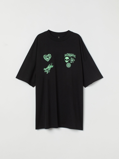 

H&M Women Black & Green Oversized Printed T-shirt