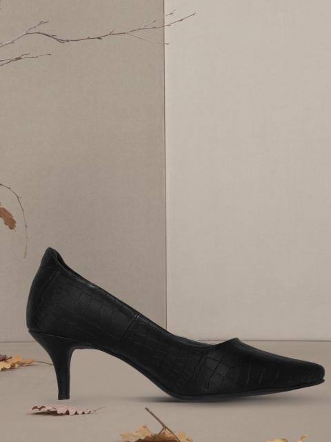 

her by invictus Women Black Croc-Textured Pumps