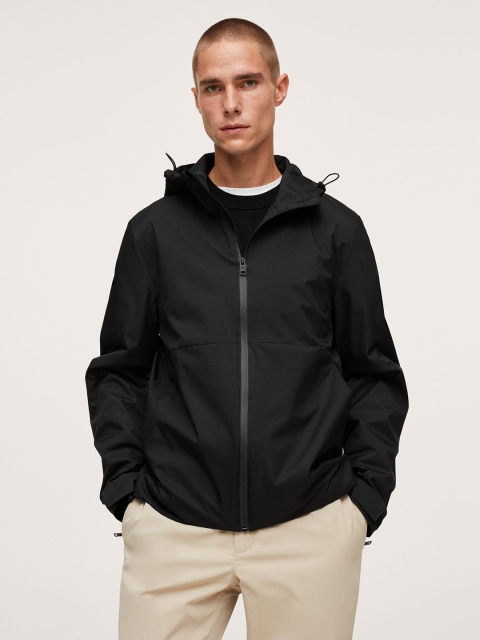 

MANGO MAN Black Solid Windcheater & Water Resistant Bomber Jacket