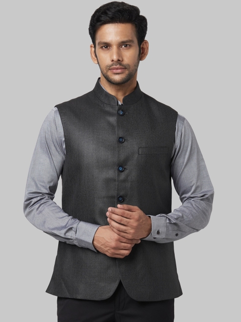 

Park Avenue Men Grey Solid Nehru Jackets