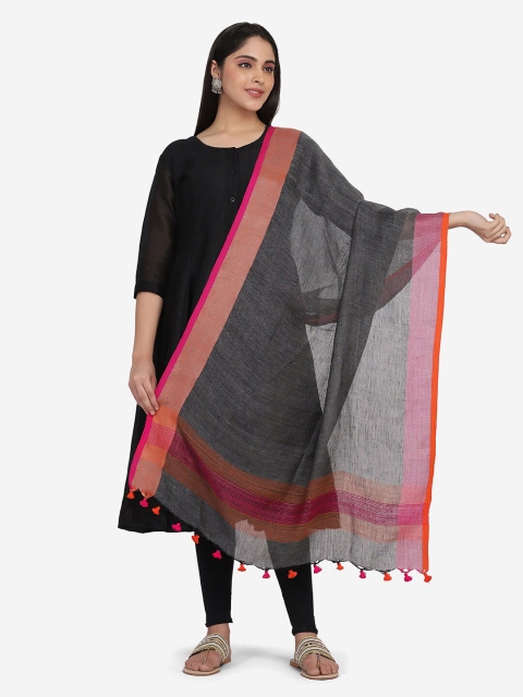 

THE WEAVE TRAVELLER Grey & Pink Linen Dupatta with Zari