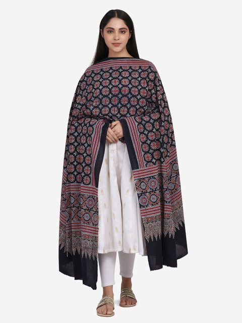 

THE WEAVE TRAVELLER Black & Maroon Ethnic Motifs Printed Pure Cotton Block Print Dupatta