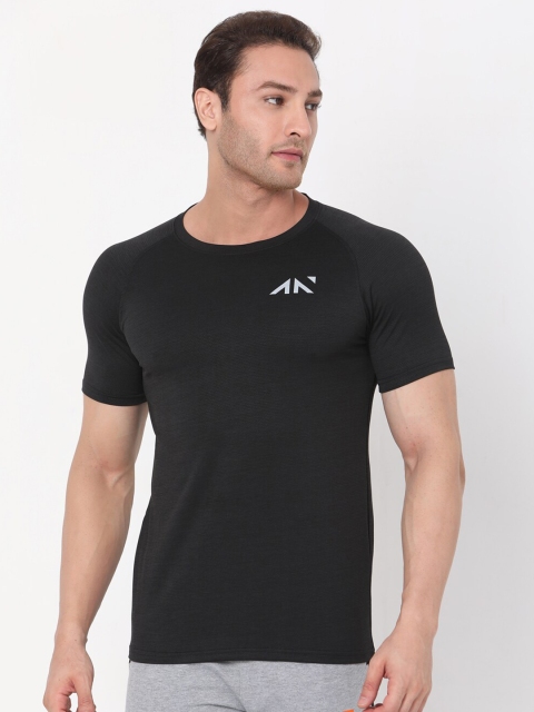 

AESTHETIC NATION Men Black Bolt Slim Fit T-shirt