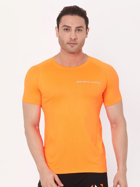 

AESTHETIC NATION Men Orange Poise Loose T-shirt