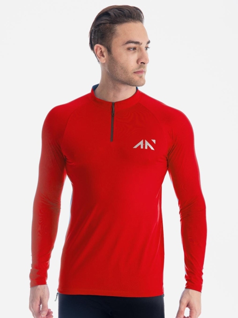 

AESTHETIC NATION Men Red High Neck Slim Fit Semi Compression Zip T-shirt