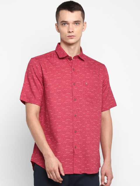 

Turtle Men Red Slim Fit Opaque Printed Casual Shirt