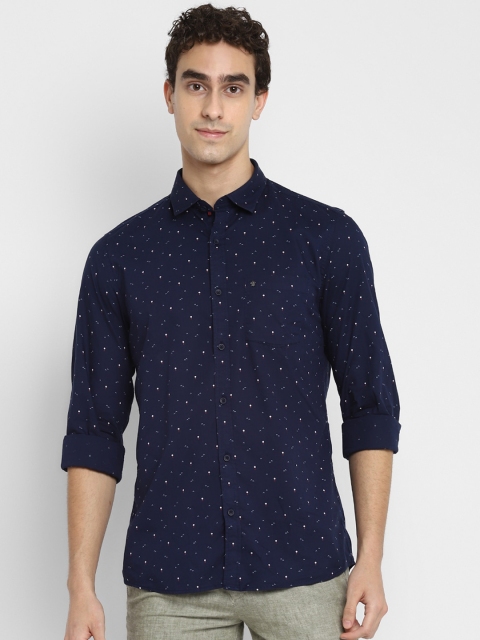 

Turtle Men Navy Blue & White Slim Fit Opaque Printed Cotton Casual Shirt