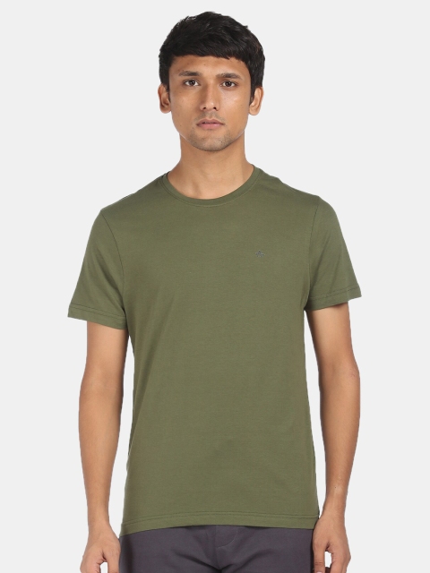 

Arrow Sport Men Green Pure Cotton T-shirt