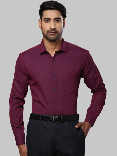 

Next Look Men Maroon & Blue Slim Fit Opaque Formal Shirt