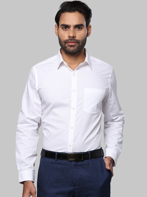 

Next Look Men White Opaque Formal Shirt
