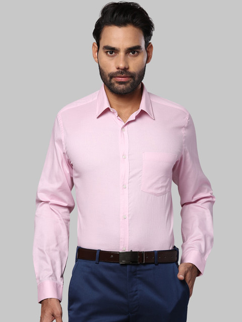 

Next Look Men Pink Solid Formal Shirt