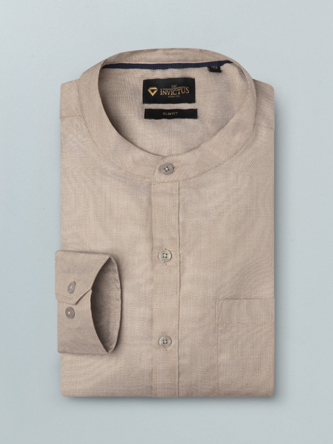 

INVICTUS Men Beige Self Design Slim Fit Formal Shirt
