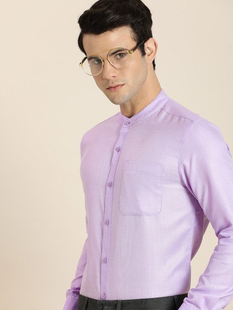 

INVICTUS Men Lavender Slim Fit Solid Formal Shirt