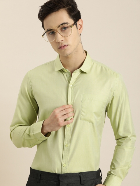 

INVICTUS Men Green Slim Fit Smart Casual Shirt