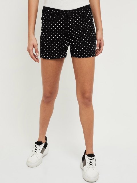 

max Women Black Printed Regular Shorts