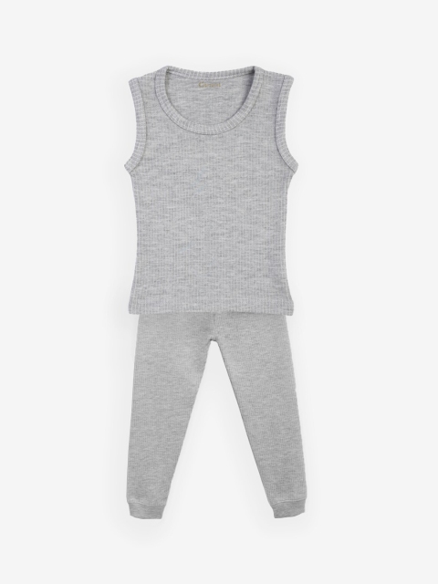 

Kanvin Boys Grey Melange Solid Thermal Set