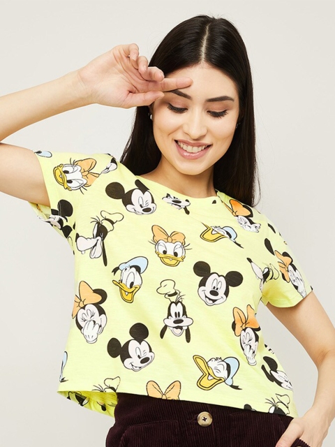 

Ginger by Lifestyle Women Green Mickey & Friends Printed Cotton T-shirt
