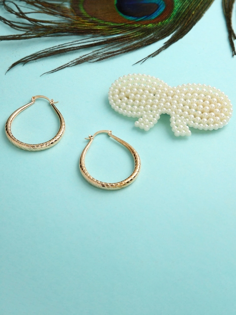

Sepia Gold-Toned & Off White Teardrop Shaped Hoop Earrings & Embellished Hair Clip
