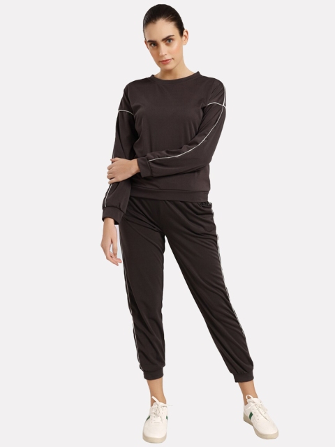 

iki chic Women Black & Grey T-shirt with Joggers