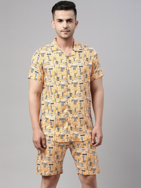 

Bushirt Men Yellow & Black Geometric Printed Night Suit