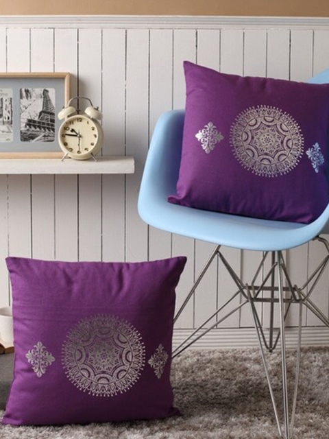 

Lushomes Violet & Silver-Toned Set of 2 Ethnic Motifs Square Cushion Covers