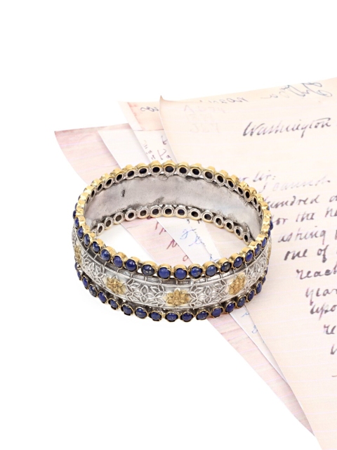 

SANGEETA BOOCHRA Women Silver-Toned & Blue Silver Lapis Lazuli Handcrafted Bangle-Style Bracelet