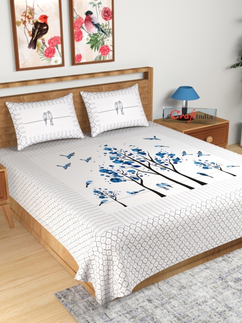 

eCraftIndia White & Blue Floral 180 TC King Bedsheet with 2 Pillow Covers