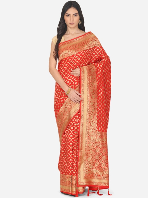 

BOMBAY SELECTIONS Maroon & Gold Ethnic Motifs Zari Art Silk Banarasi Saree