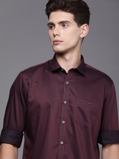 

Louis Philippe Jeans Men Purple Slim Fit Opaque Pure Cotton Casual Shirt