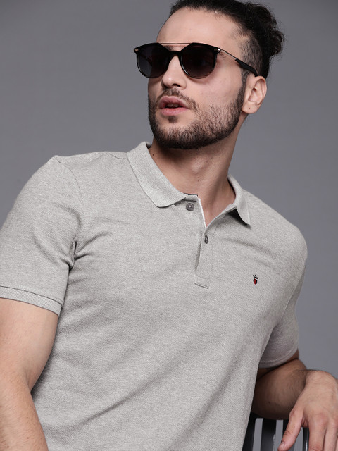 

Louis Philippe Sport Men Grey Melange Pure Cotton Polo Collar Slim Fit T-shirt
