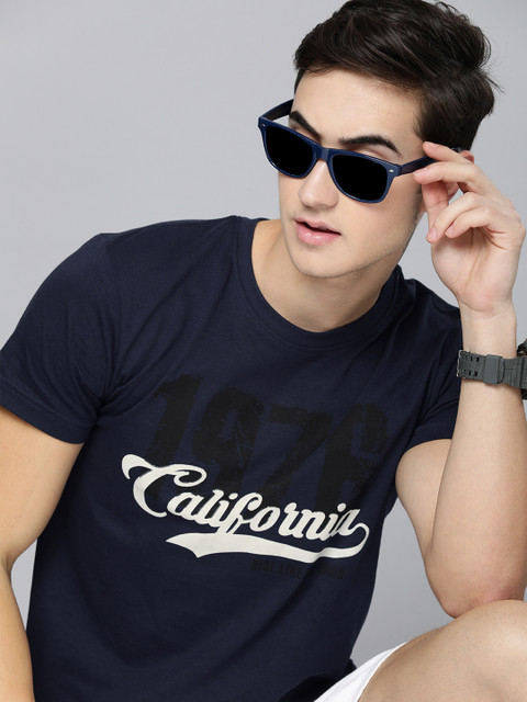 

HERE&NOW Men Navy Blue Printed Round-Neck Pure Cotton Casual T-shirt