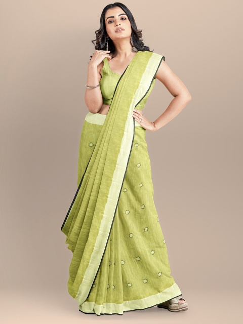 

BharatSthali Green & Off White Woven Design Pure Cotton Mangalagiri Saree