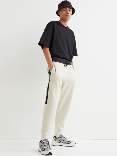 

H&M Men White & Black Solid Regular Fit Side-panel Joggers