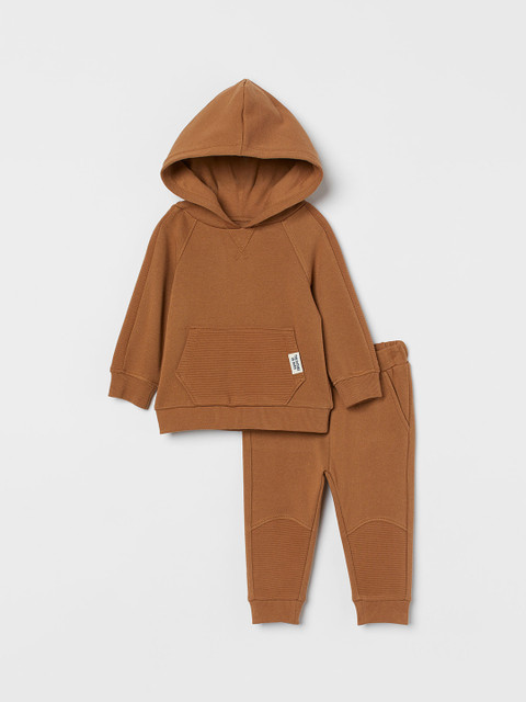 

H&M Kids Boys Brown Solid Mid Rise Pure Cotton Trousers