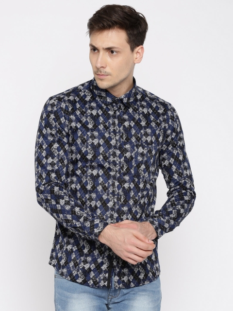 

SELA Men Blue & Black Printed Casual Shirt